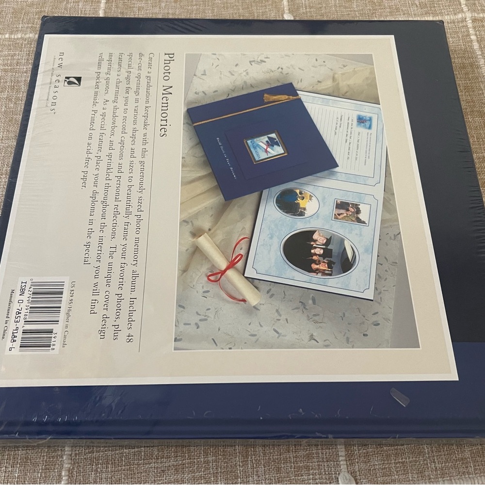 new 12” Graduation Scrapbook Photo Memory Album “Hold Fast To Your Dreams” - Picture 8 of 8